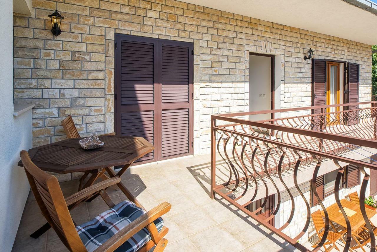 Apartment Olivera Trogir Exterior foto